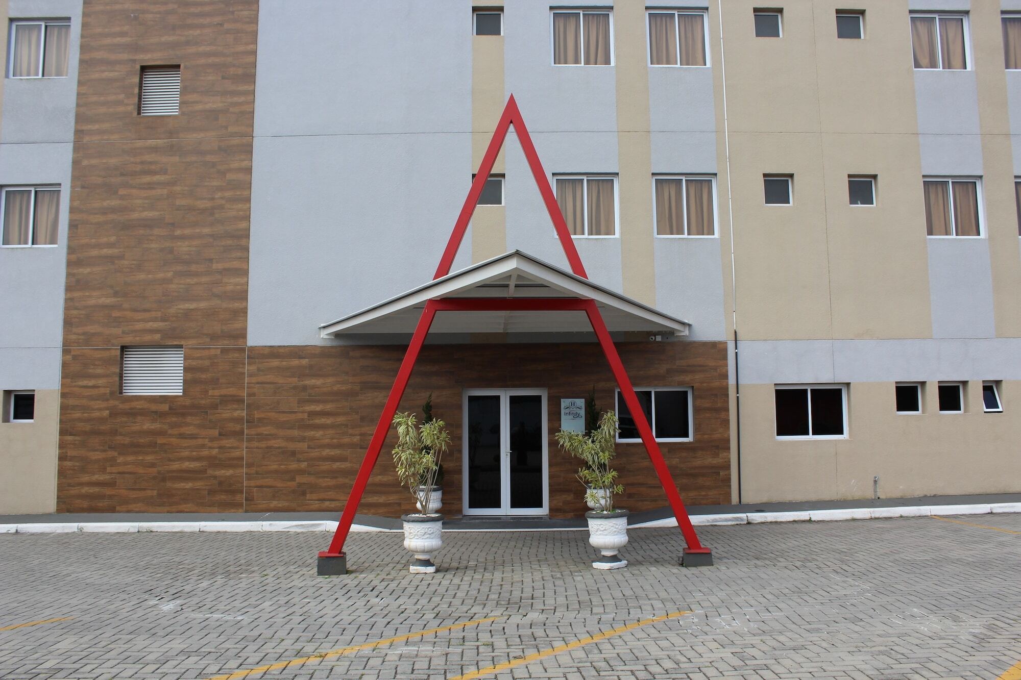 Hotel Infinity Maua  Luaran gambar
